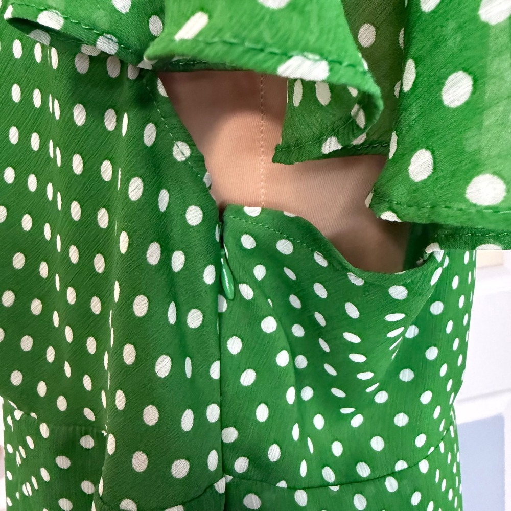 Lane Bryant Green White Polka Dot V-Neck Flutter Sleeve Blouse 14/16 Tunic - Picture 2 of 7